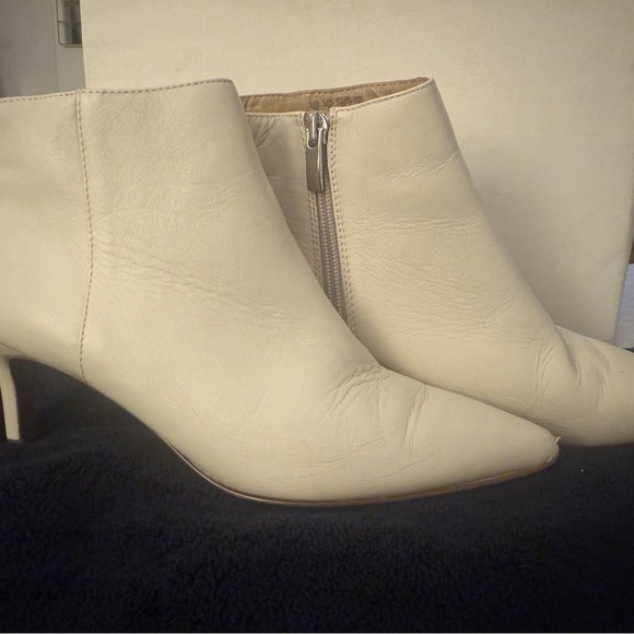 Franco Sarto women’s Devon boot - cream 7.5 - Picture 1 of 5